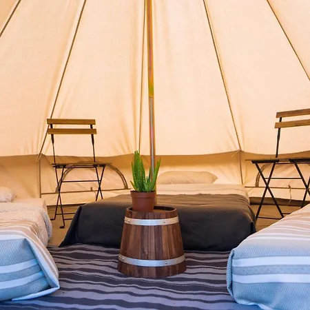 The Spot Surfcamp キャンプ場